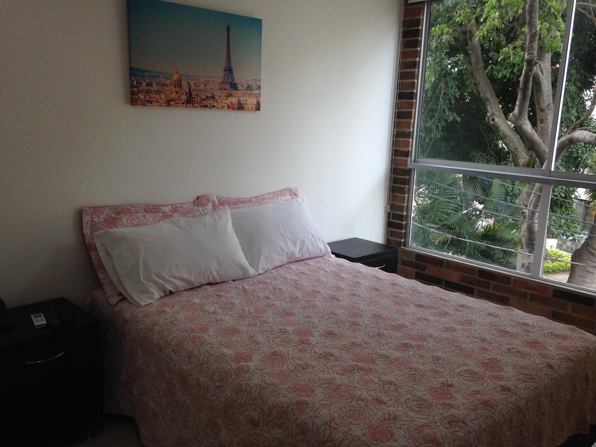 San Peter Suites 麦德林 外观 照片